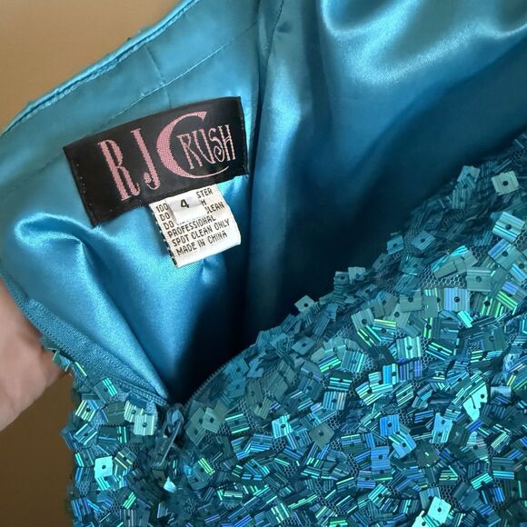 RJ CRUSH Long Mermaid PROM DRESS Aqua Blue Sequins Stones Stapless Tulle Sz 4 - Picture 13 of 15
